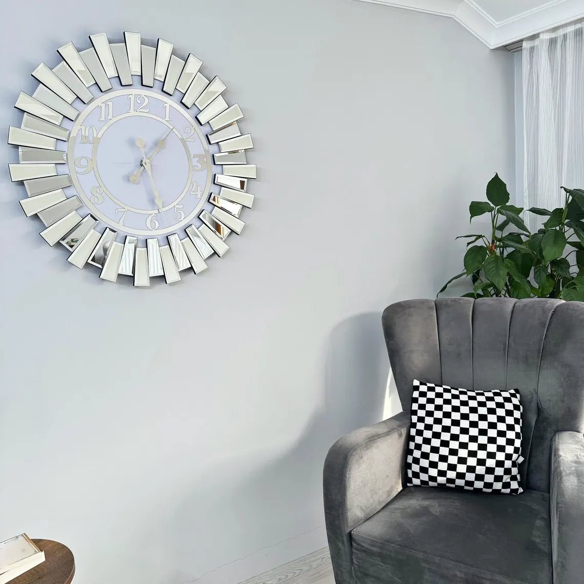 Luxury Sunburst Mirrored Wall Clock – Elegant Statement Piece for Modern Interiors - Fabels