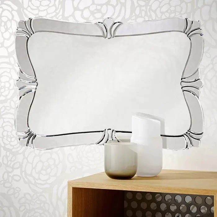 Elegant Venetian - Style Wall Mirror – Timeless Sophistication - Fabels
