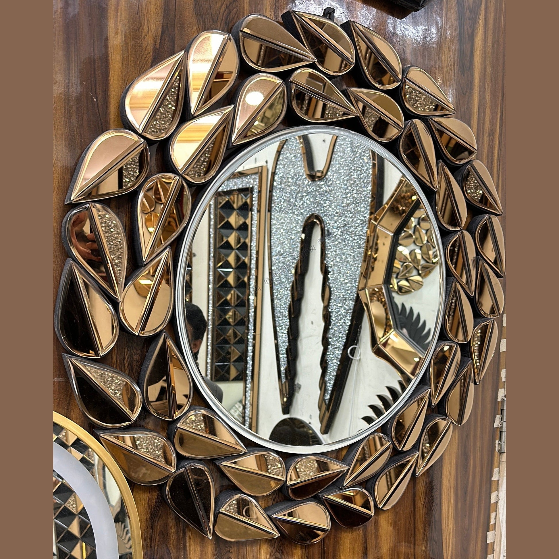 Luxe Leaf Mirror - Fabels