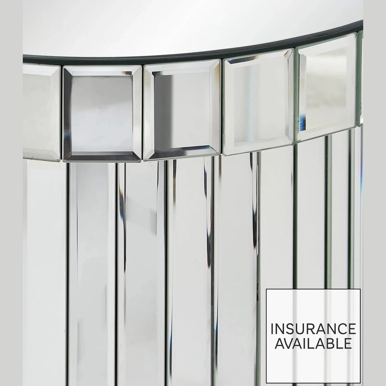 ✨ Luxe Mirrored End Table – A Glamorous Statement Piece! ✨ - Fabels