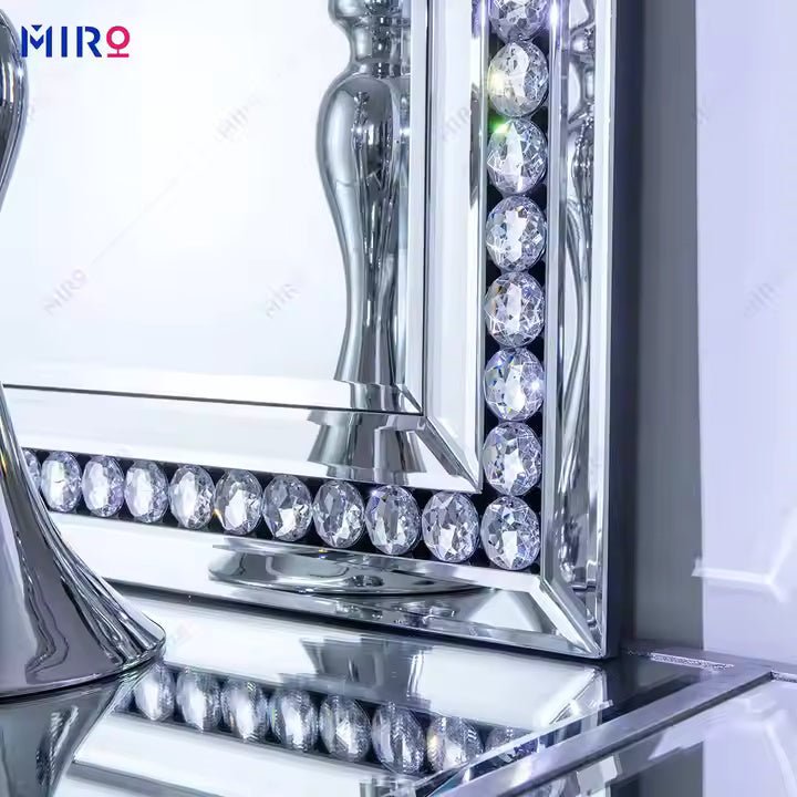 Luxury Crystal Embellished Decorative Wall Mirror – Elegant & Glamorous Design - Fabels