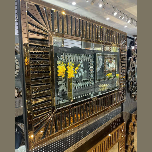 Luxury Crystal - Embellished Mirrored Wall Mirror – A Statement of Elegance - Fabels