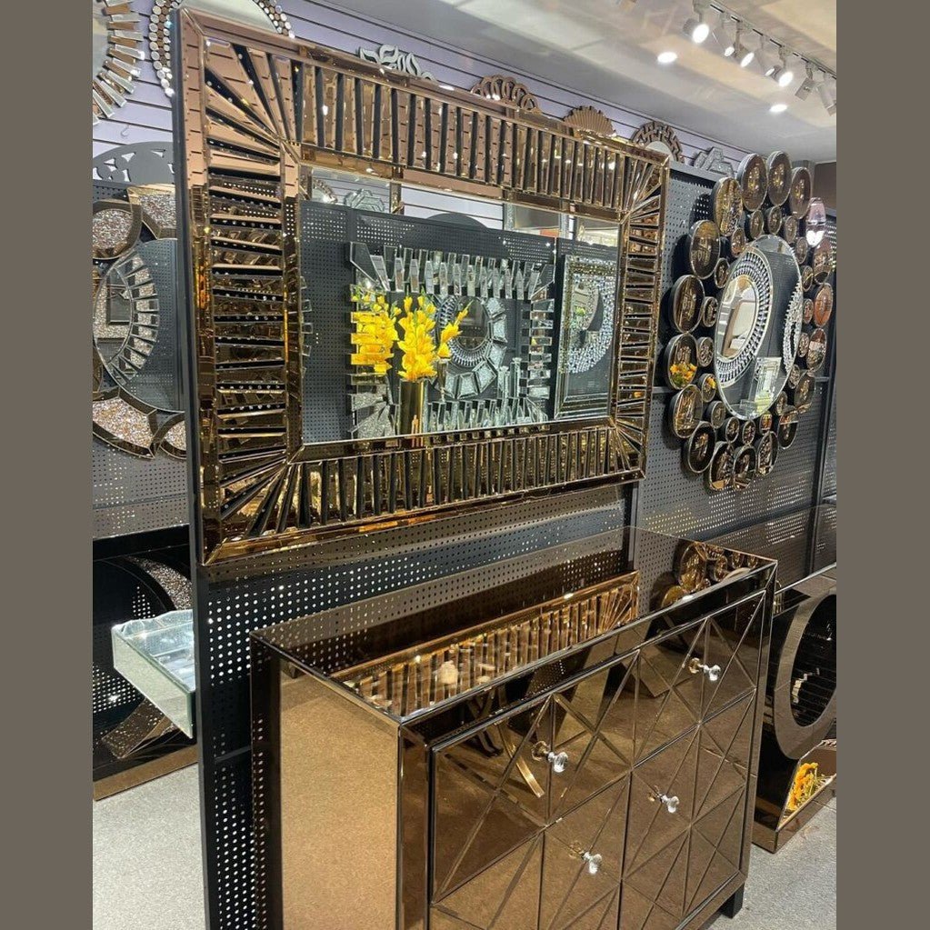 Luxury Crystal - Embellished Mirrored Wall Mirror – A Statement of Elegance - Fabels