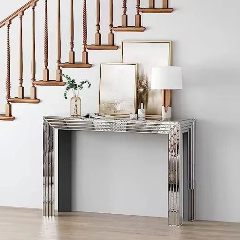 Luxury Mirrored Console Table – A Statement of Elegance & Sophistication - Fabels