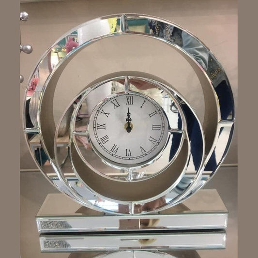 Luxury Mirrored Table Clock – A Fusion of Elegance & Timeless Charm - Fabels
