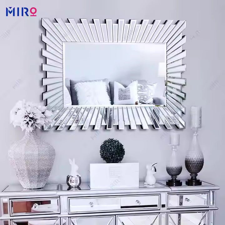 Luxury Sunburst Mirror – Modern Elegance & Grandeur - Fabels