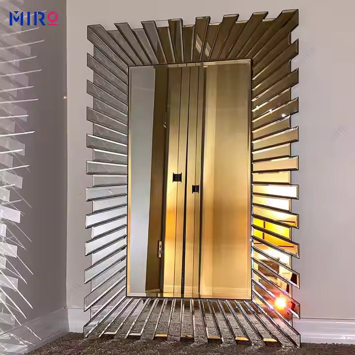 Luxury Sunburst Mirror – Modern Elegance & Grandeur - Fabels
