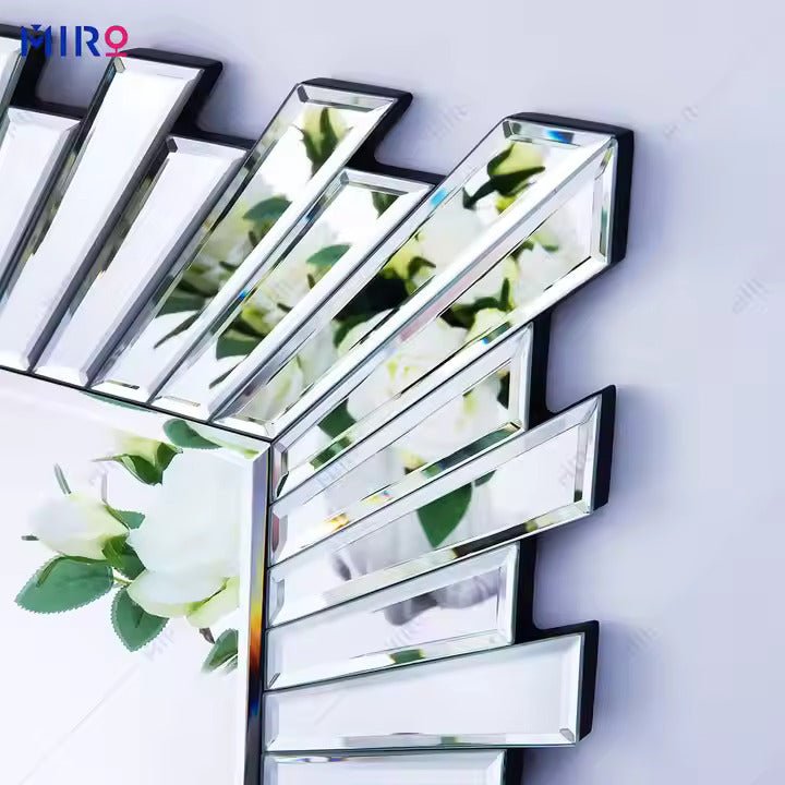 Luxury Sunburst Mirror – Modern Elegance & Grandeur - Fabels