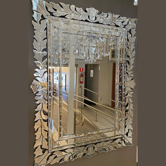 Majestic Verona Venetian Mirror – A Timeless Masterpiece - Fabels
