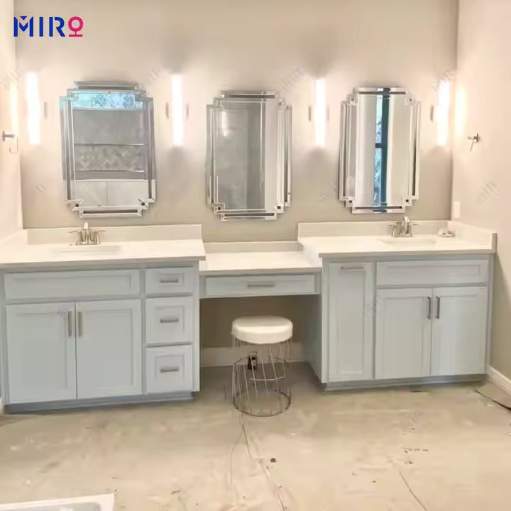 Modern Layered Frame Wall Mirror – Elegant & Contemporary - Fabels