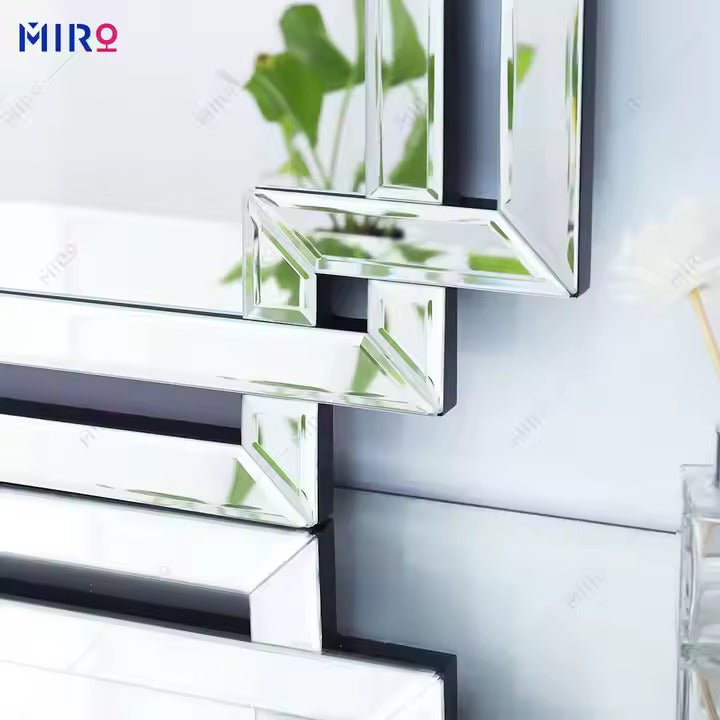 Modern Layered Frame Wall Mirror – Elegant & Contemporary - Fabels