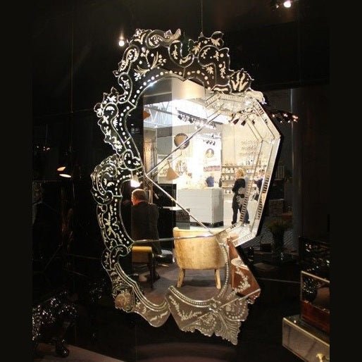 The Deconstructed Venetian Mirror – A Fusion of Elegance & Edge - Fabels