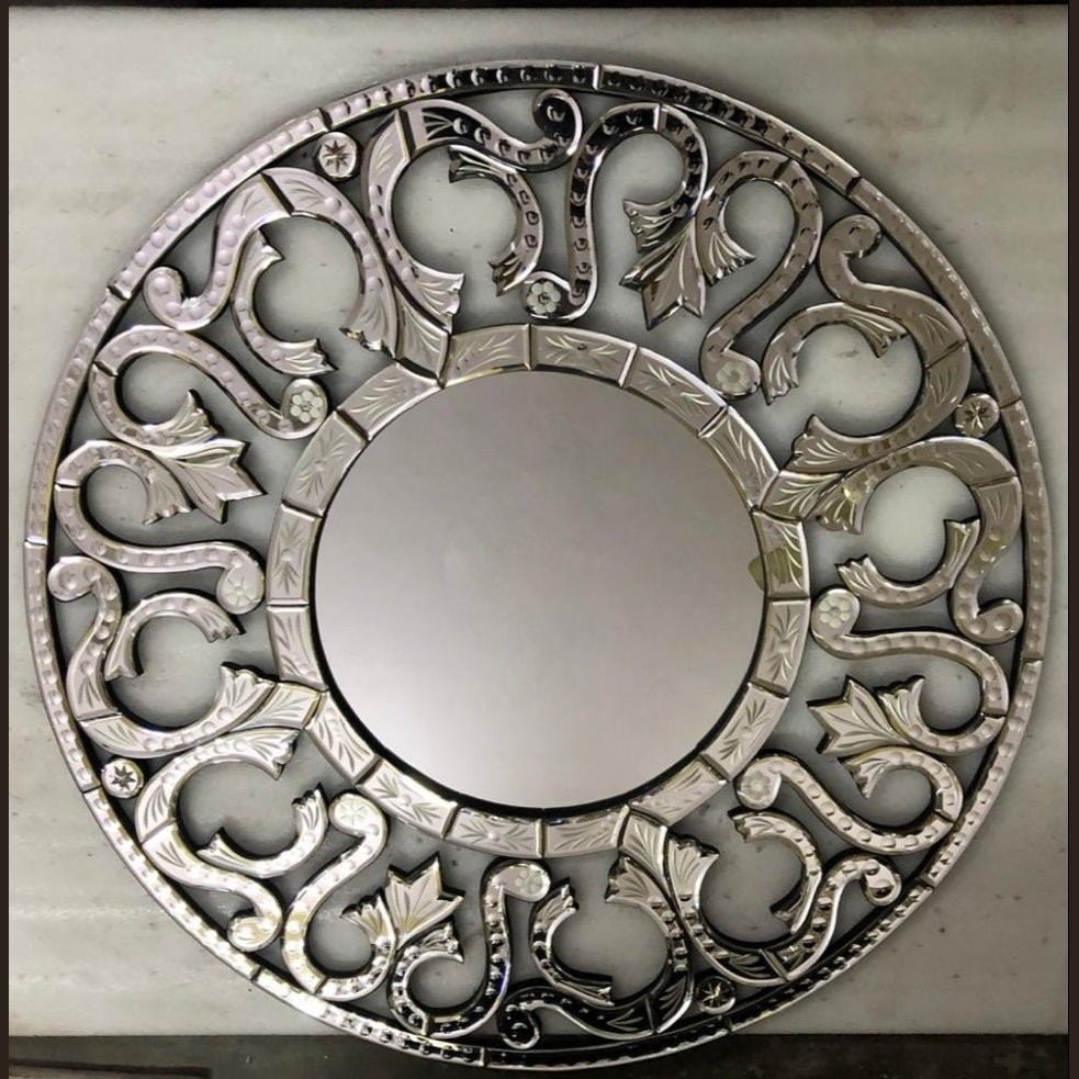 Venetian Round Filigree Mirror – A Statement of Elegance & Artistry - Fabels