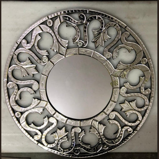 Venetian Round Filigree Mirror – A Statement of Elegance & Artistry - Fabels